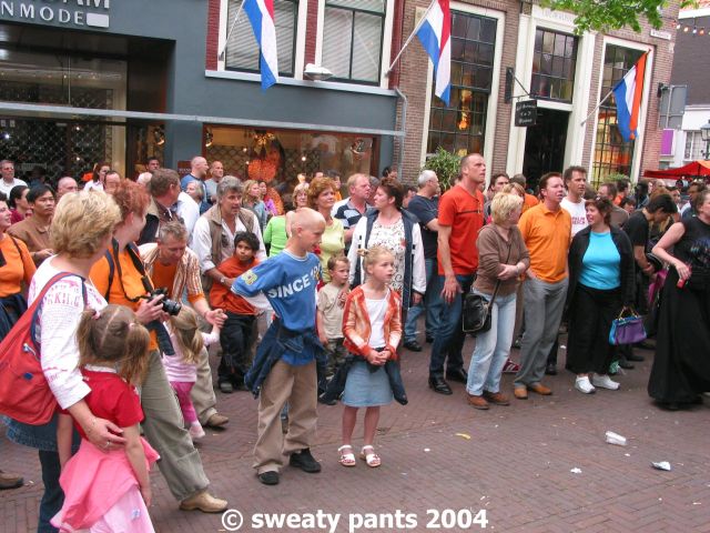 Sweaty Pants -  publiek,dansen